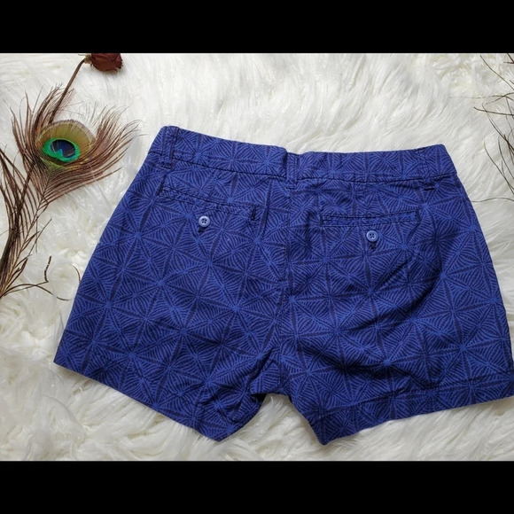 Khakis by Gap Shorts - Picture 5 of 8